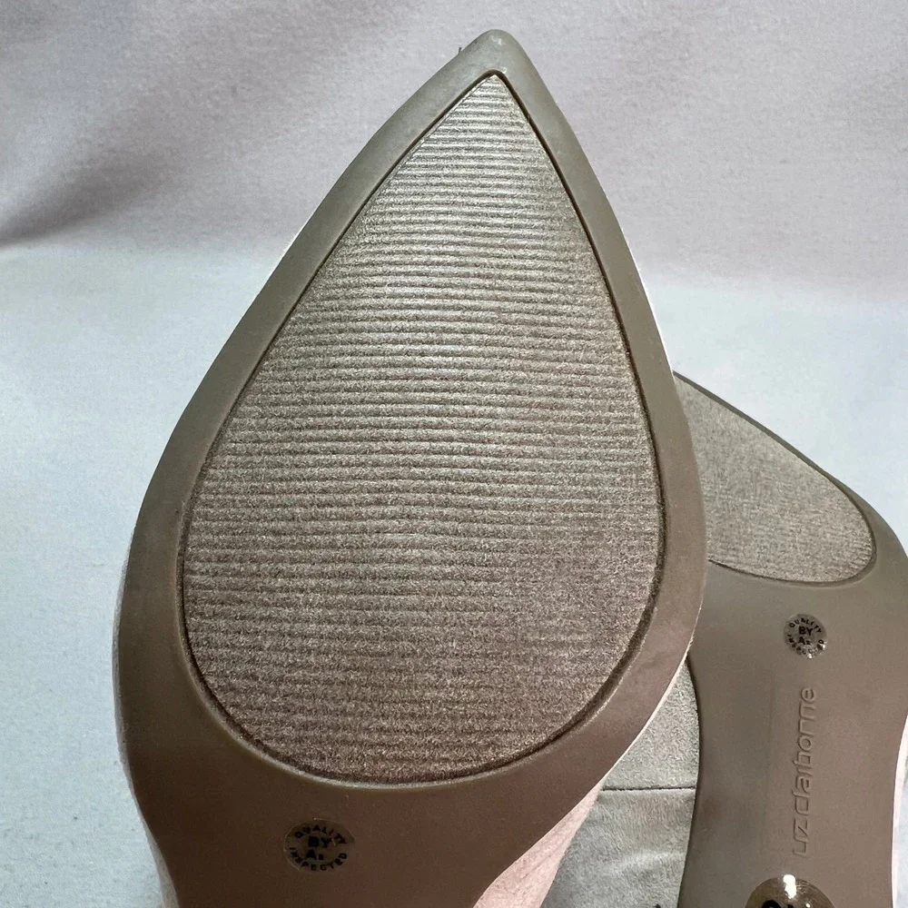 Liz Claiborne Pumps Koala Grey Faux Suede Pearl‎ Strappy Elegant Neutral 9 WIDE